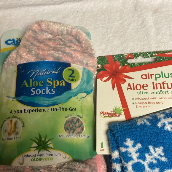 Aloe infused Sox - Picture 3 of 4